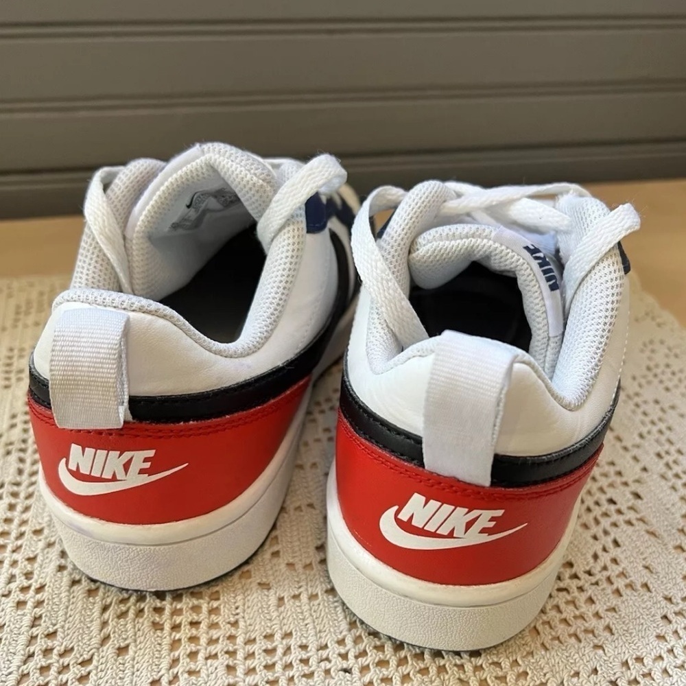 Nike Court Borough 2 Low USA - DO7446-101 Size 6Y - Picture 4 of 6